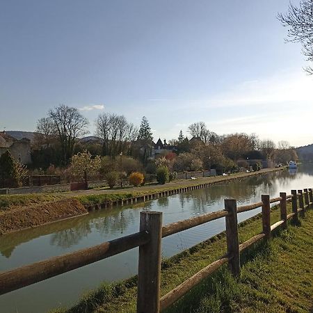 Gite Le 16, Sous Les Tremieres Fleurey-sur-Ouche Eksteriør bilde