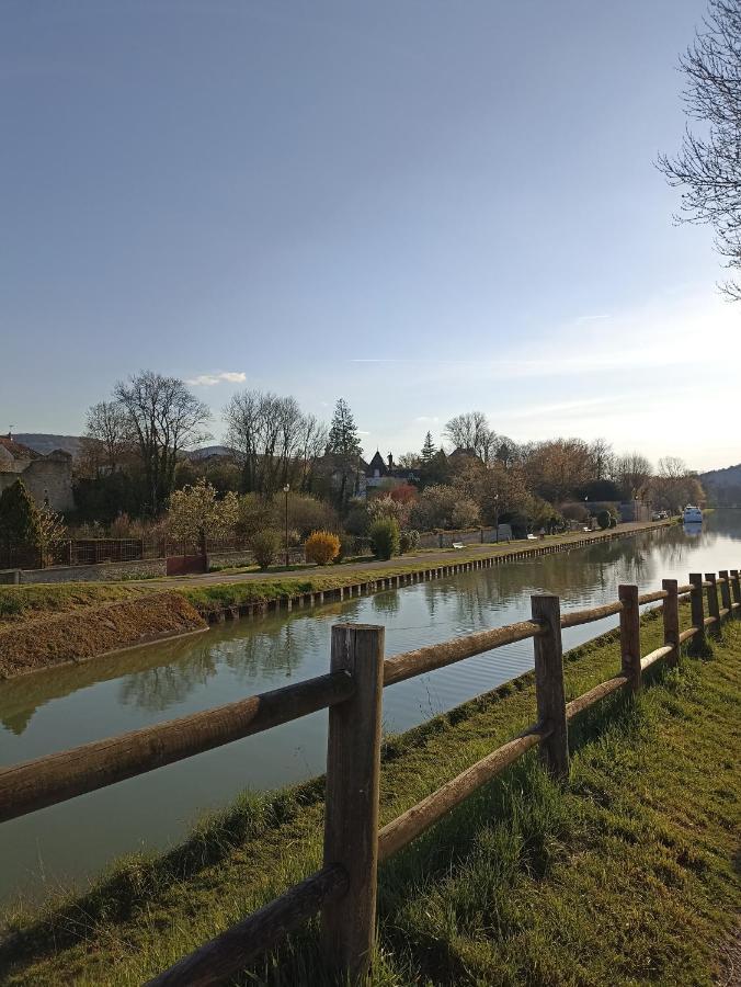 Gite Le 16, Sous Les Tremieres Fleurey-sur-Ouche Eksteriør bilde